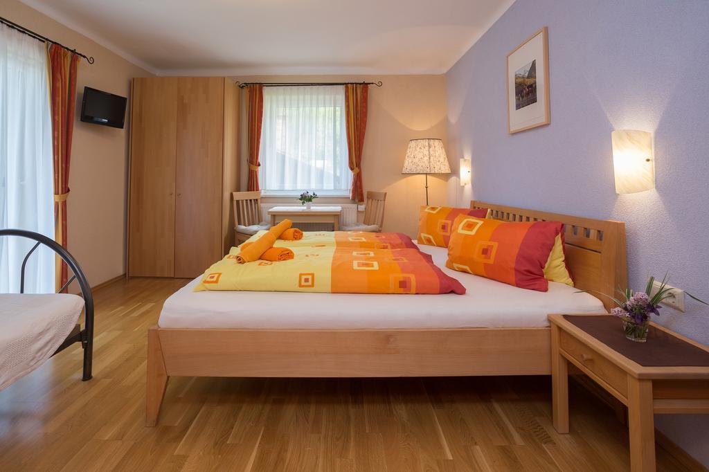 Saeuleck Appartement Inkl Skibus Mallnitz Exterior photo